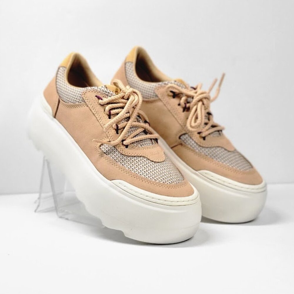 UGG marin mega lace platform sneakers Sz 9.5 NEW - Picture 1 of 9